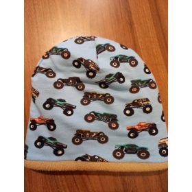 Polár bélelt jármű mintás sapka